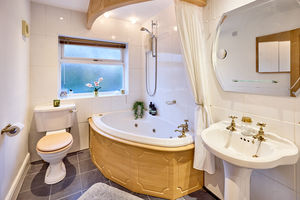 Photo 33- click for photo gallery